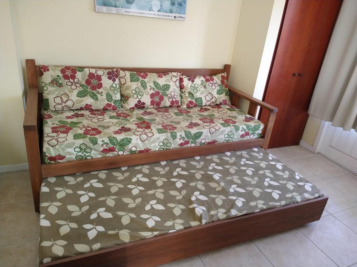 Ap 1 Dorm - Res Ilha Das Gales - Ate 4 Pessoas Daire Bombinhas Dış mekan fotoğraf
